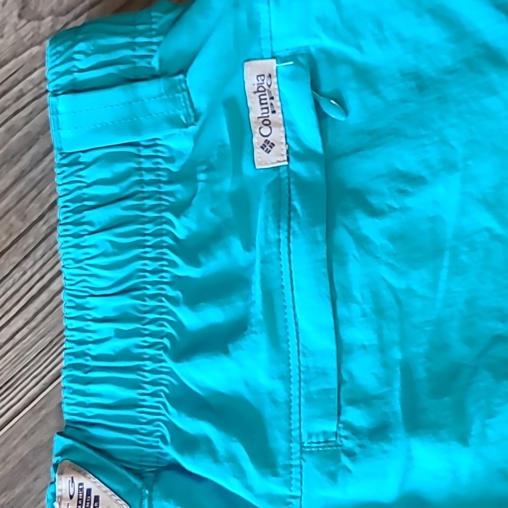 Columbia Backcast Water 5 Inch Short Size Small - Picture 9 of 10